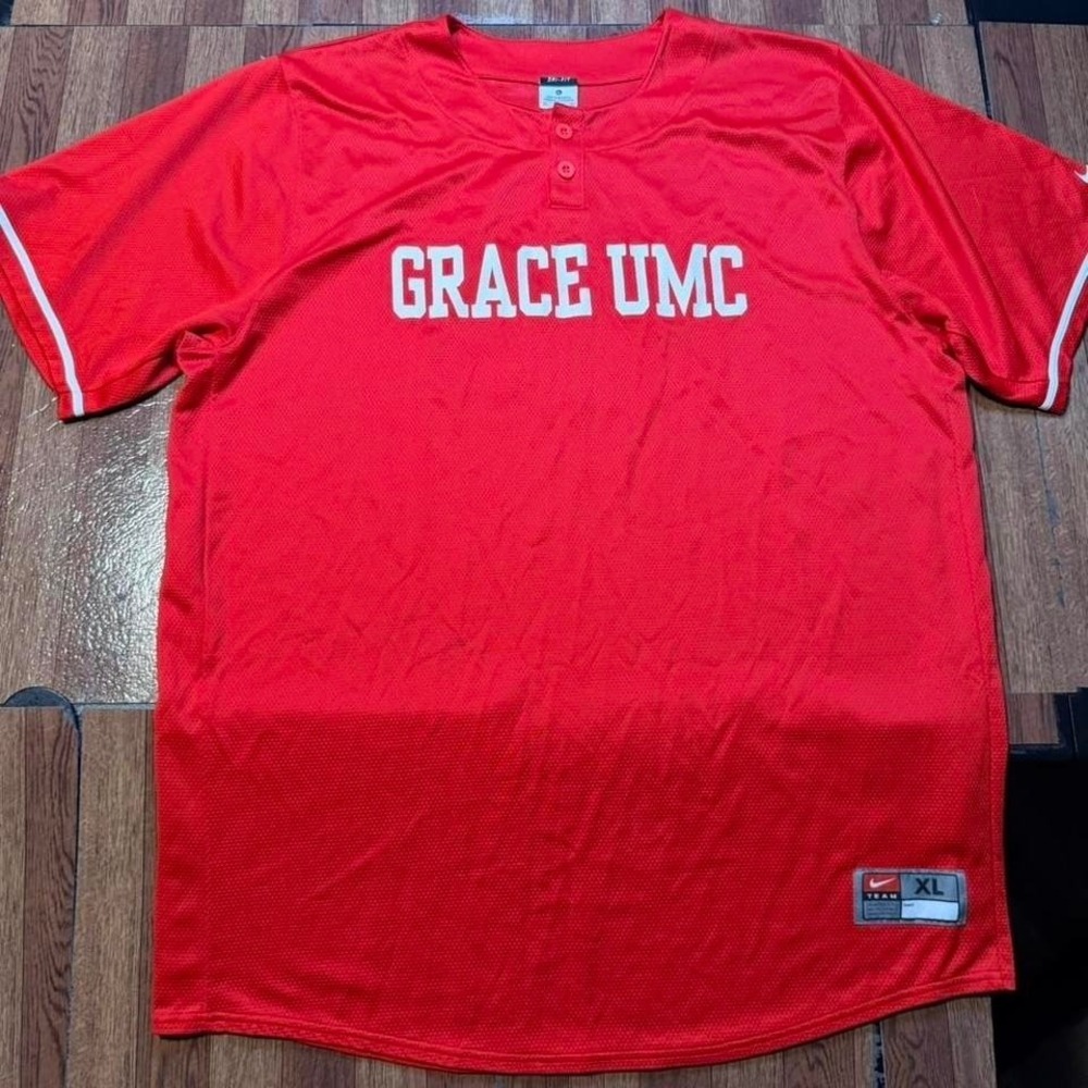 Nike Team Red Vintage Grace UMC 17 Sportswear Baseball Jersey Shirt XL
